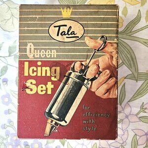 Vintage 1950s Tala Queen Icing Tube Set Metal